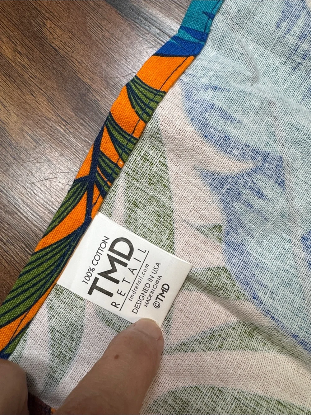 TMD Set of 4 Tropical Cloth Napkins Blue Orange Pom Pom Trim 19x19 NWOT
